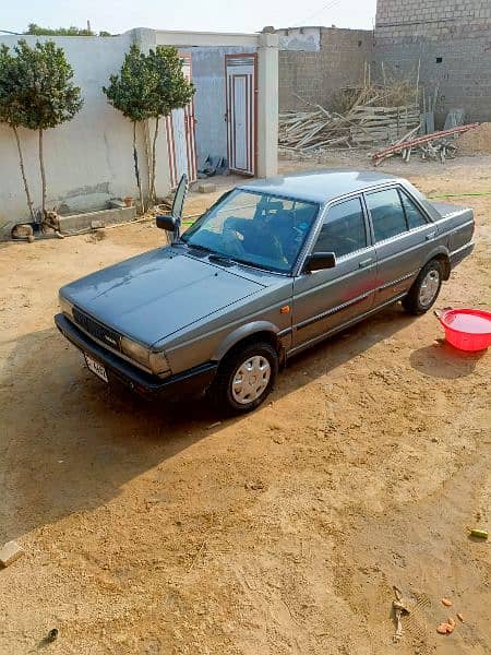 Nissan Sunny 1989 1