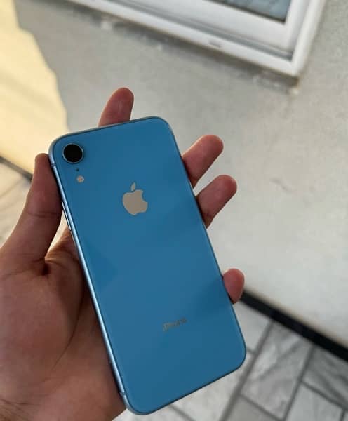 Iphone XR 128GB Lush Condition 0