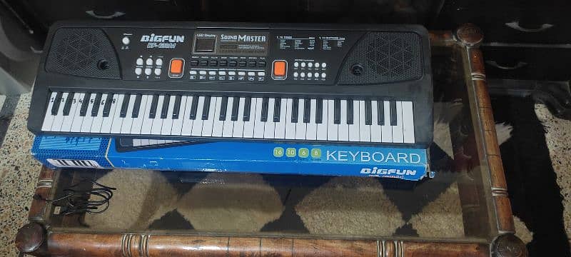 BIGFUN  electronic keyboard. 61 keys 2