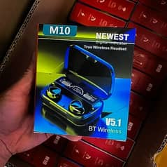 m10 airpords box pack