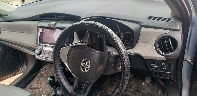 Toyota Corolla Axio 2013 Model 2017 Registered 3