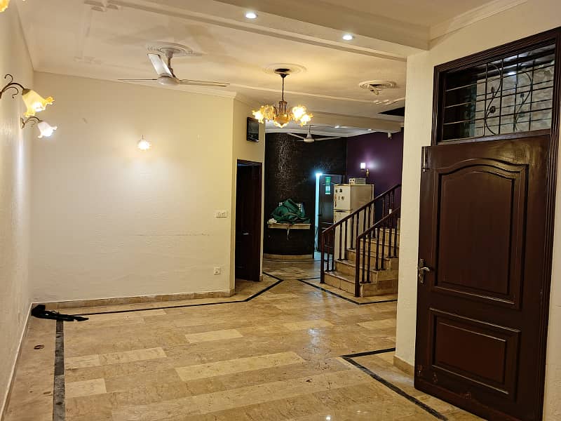 5 MARLA HOUSE FOR SALE IN JOHAR TOWN 13