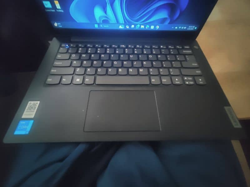 Lenovo Laptop V14 G3 3