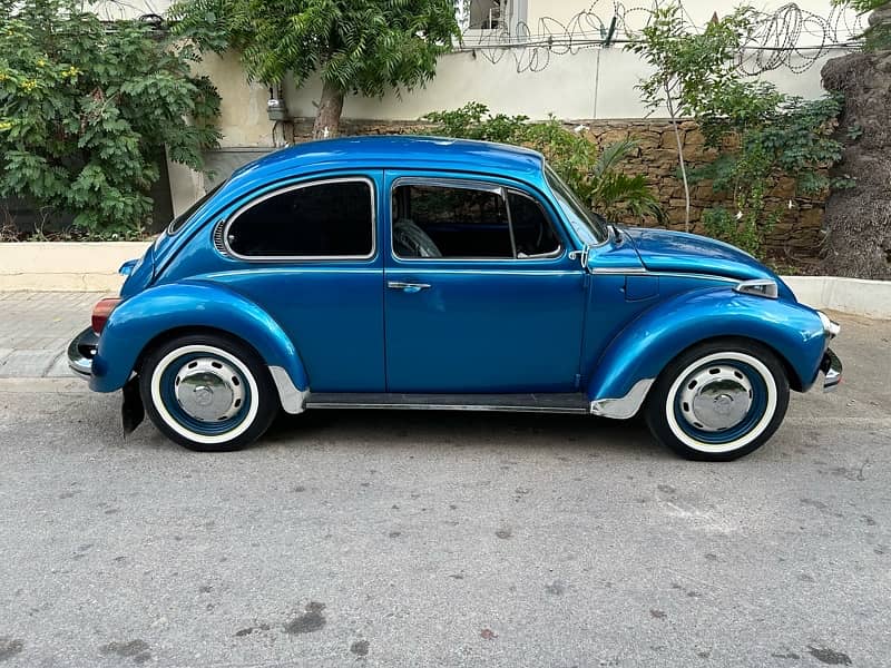 Volkswagen beetle 1975 2