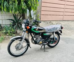 Honda CG 125 2012 Model total original barnd new