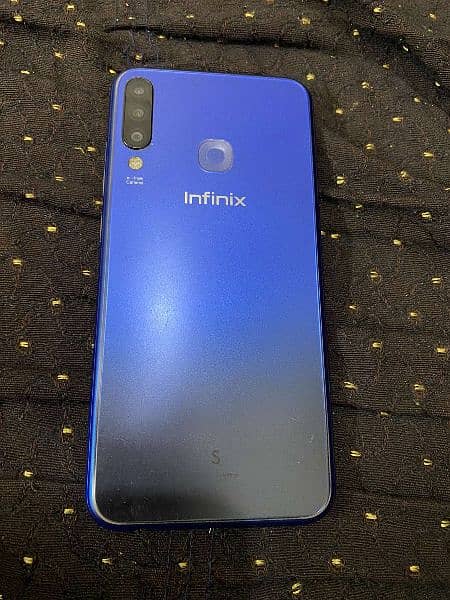 Infinix s4 + box 2