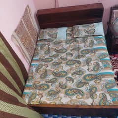 duble bed wooden in good condition without matress