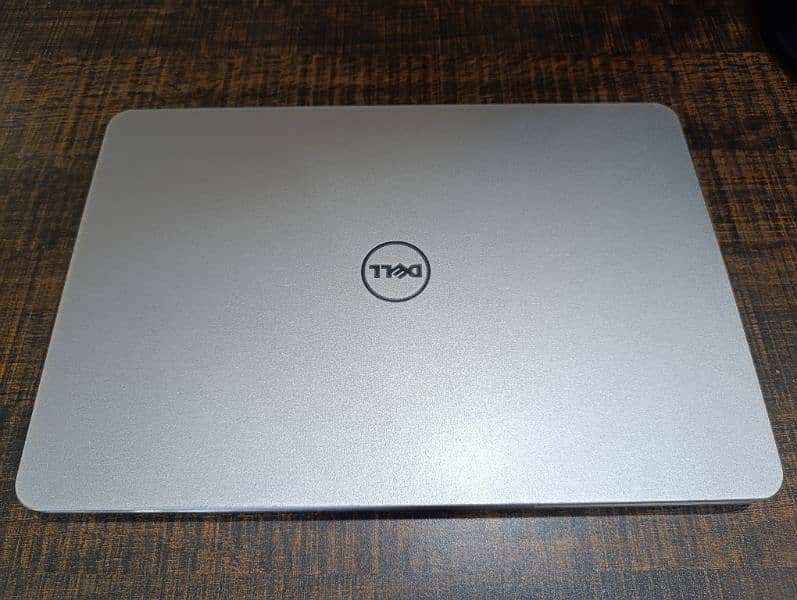 Dell 7537 Core i5 4th gen 6GB-Ram 128GB-SSD 0