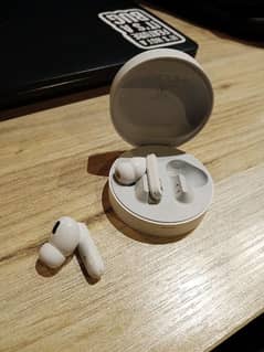 Cmf buds pro / earbuds by nothing