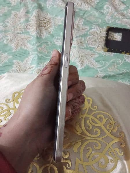 Oppo f21 2