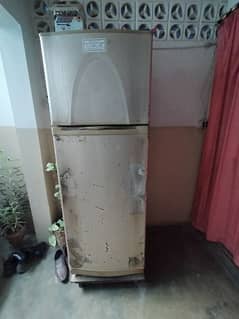 Dawlance Refrigerator Model: 9188D