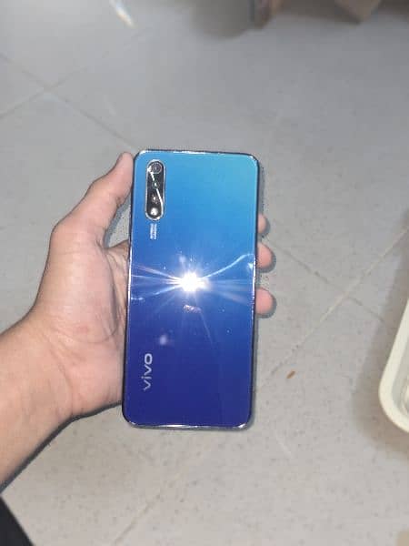 VIVO S1 2