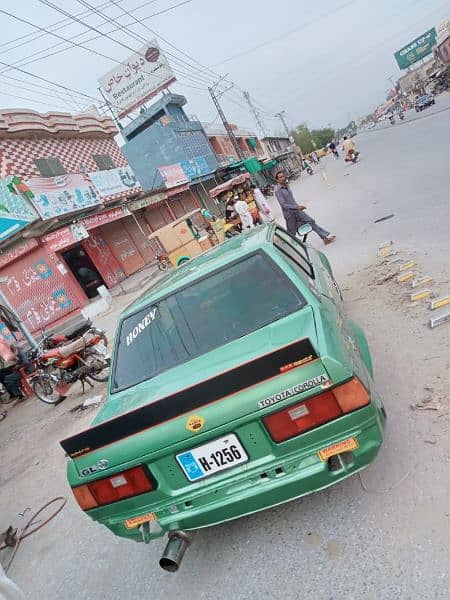 Toyota Corolla XE 1982 15