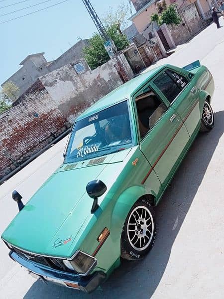 Toyota Corolla XE 1982 16