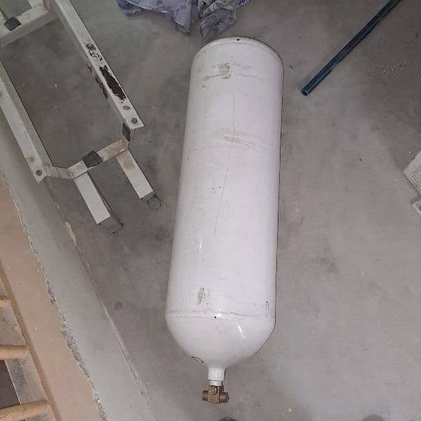 CNG cylinder for sale mehran 3