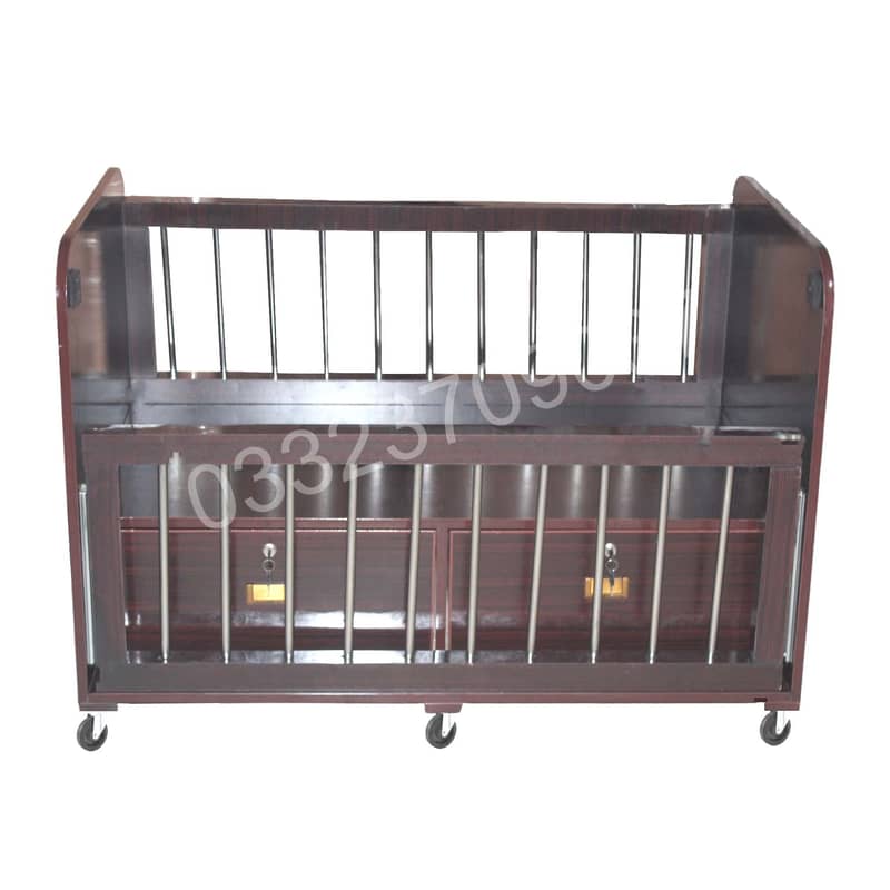 wooden Baby Cot for babies 2