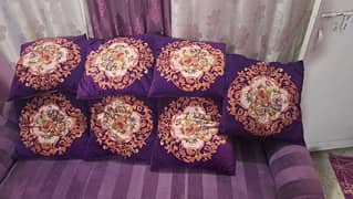 7 cushions