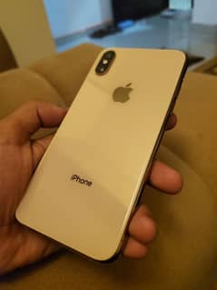 iPhone Xs 64gb 0