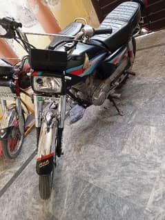 Honda 125 2003 model /03091457615/