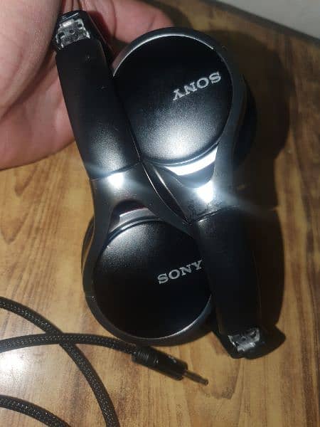 Sony MDR-10RC 1
