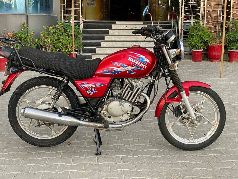 Suzuki GS SE 150cc 1