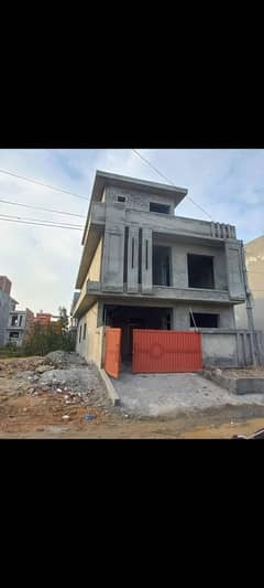 GREY STRUCTURE IN REASONABLE PRICE