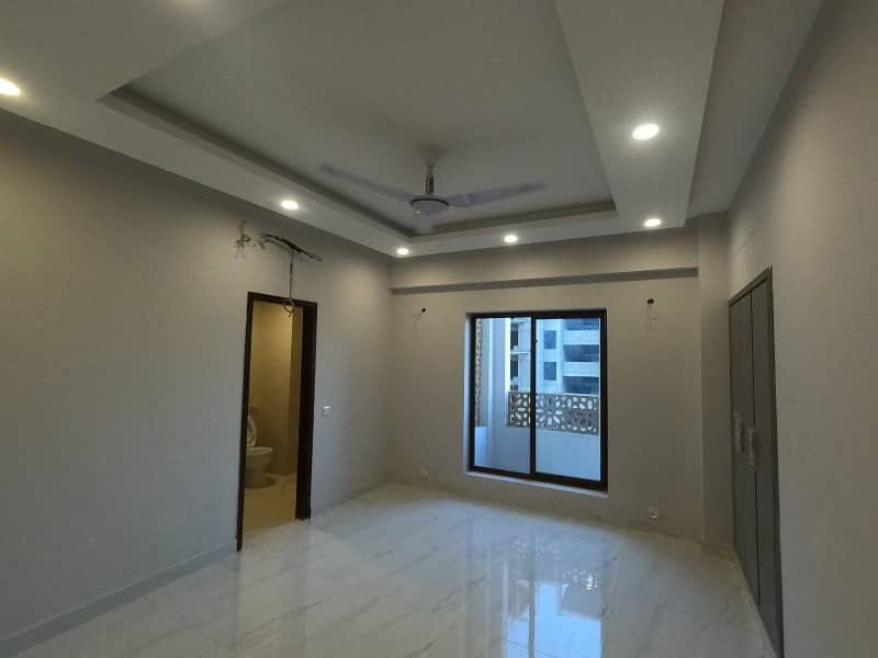 Prime Location Flat Available For Rent In Metropolis Residency 19