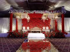 Fresh and artificial flowers Specialist stage decor