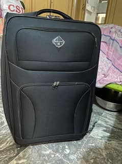 XL 4pcs Suitcase in hole sale rate. brand new.