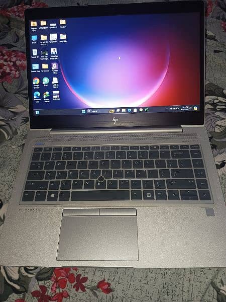 HP Elite book 24gb/ 256gb 1