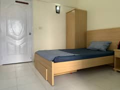 Private and Shared Rooms for Working Professionals and Bachelors