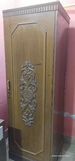 wardrobe for sell Good condition in wood