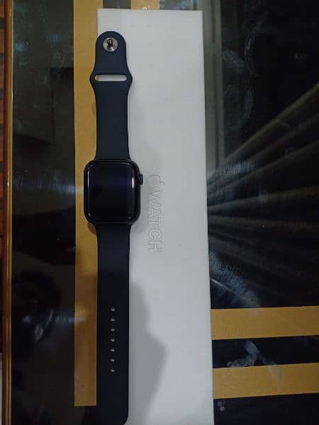 Apple Watch Series 8, 45mm, Midnight Aluminum , GPS 0