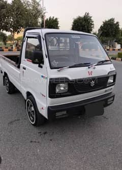Suzuki Ravi 2015