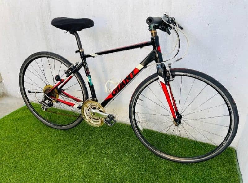 Giant Crostar Hybrid Bicycle 0336/24/57/552 whatsapp number 3