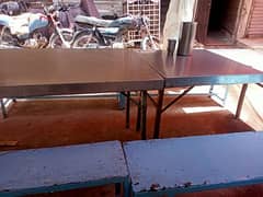 folding table still