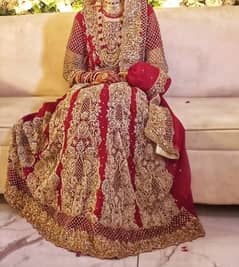 Bridal lehnga / Wedding dress / Barat dress / bridal lehnga for sale