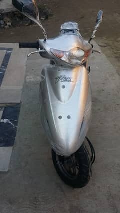 Best Japanese Scooty For Sale In Like New Condition.
