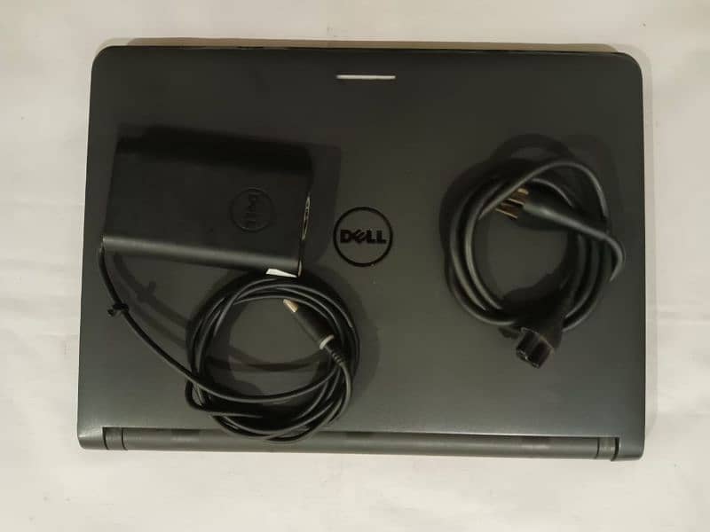 Dell Laptop Touch and Type 0