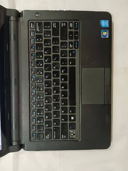 Dell Laptop Touch and Type 1