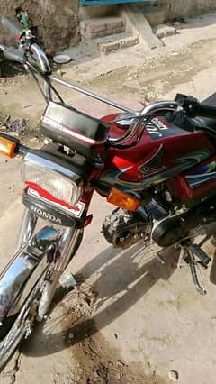 HONDA CD 70