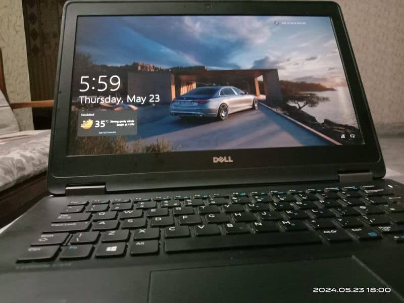Dell 6th generation ultrabook laptop 2