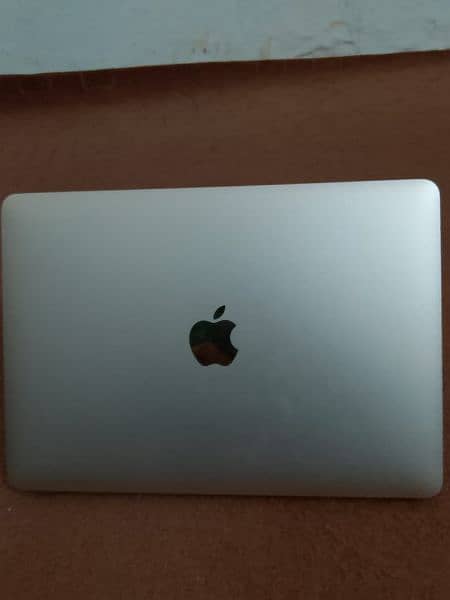 macbook 2017 special edition for sell 3