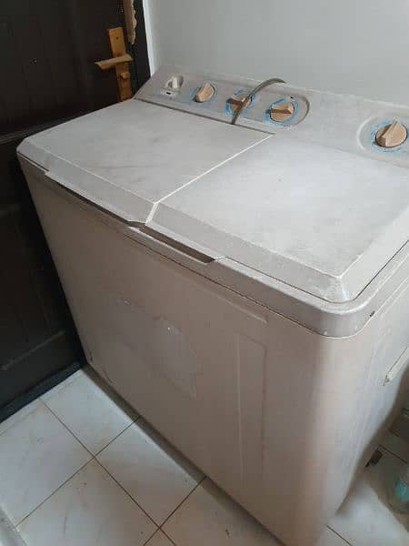 Haier Twin Tub Washing Machine 0