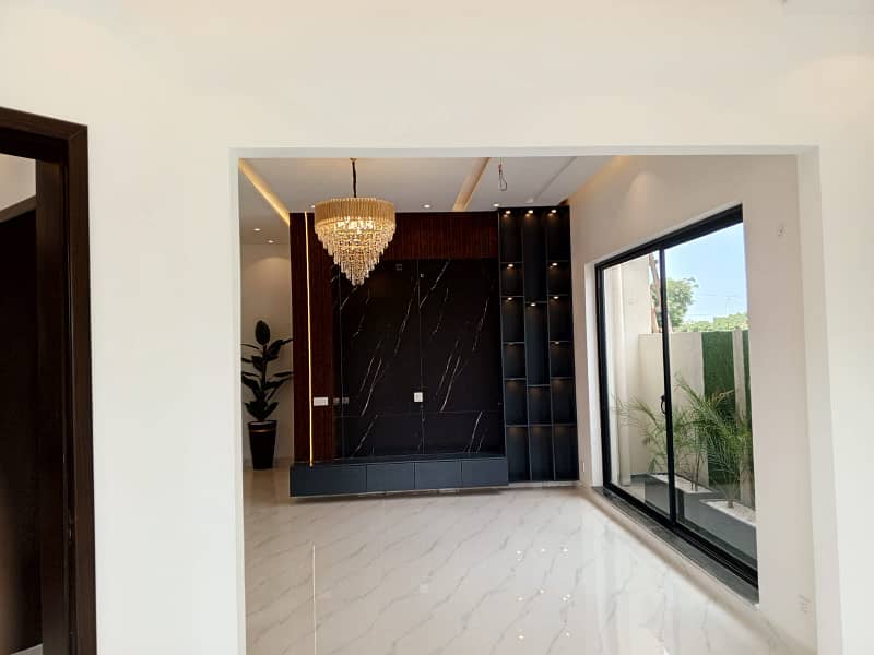 Brand New 10 Marla Modern House For Sale 7