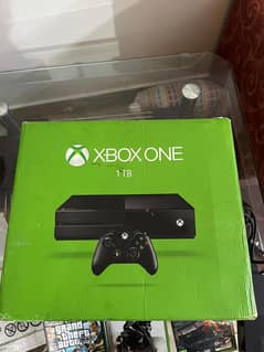Xbox One 1TB with 2 controllers and games 0