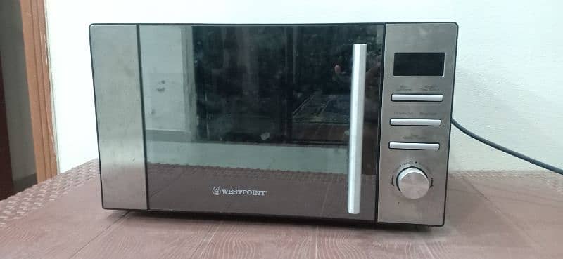 Westpoint Delux Microwave Oven With Grill 2