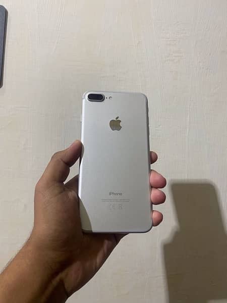 iPhone 7 Plus pta approved ha32 gb all ok with box 3