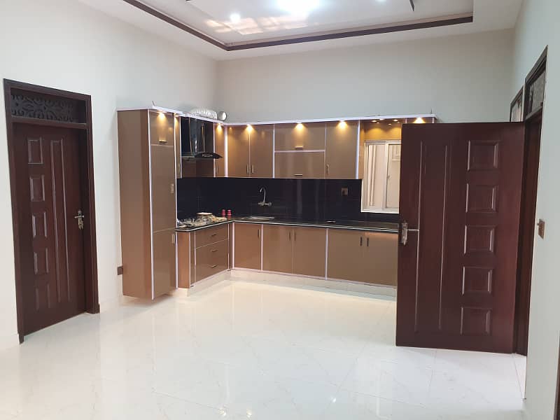 G+1 Corner House For Sale 24