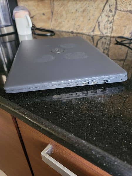Dell latitude 3510 laptop 2